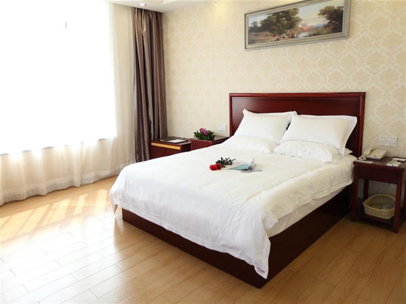 Greentree Inn Danshui Хуижоу Екстериор снимка